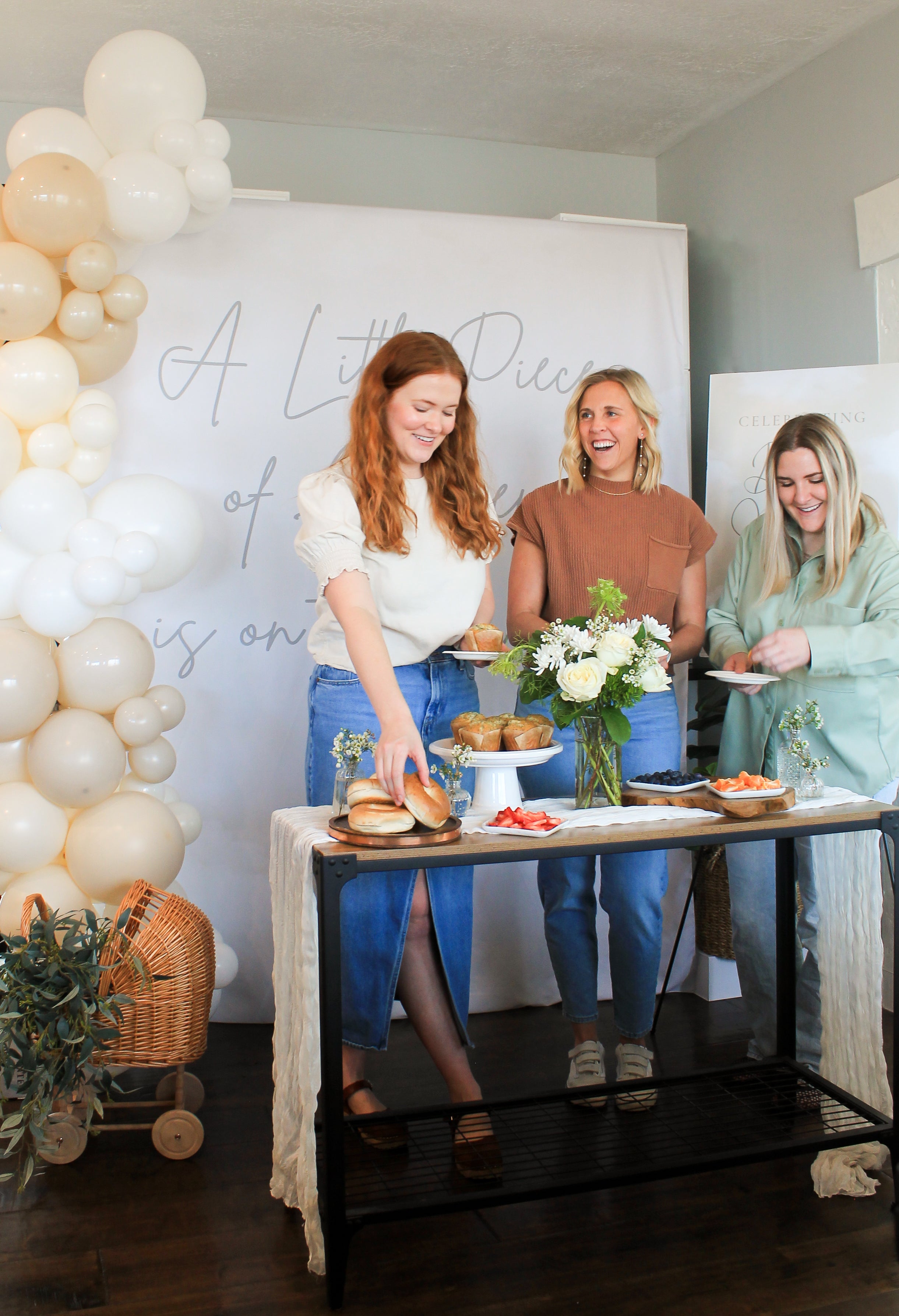 Neutral 10 ft Balloon Garland Kit